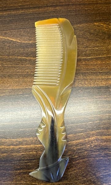 COH188- Lược sừng cô gái áo dài Việt Nam (Size: XL-19cm) quà tặng chăm sóc tóc 2