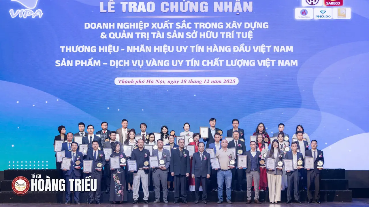 Cửa hàng Quà Tặng Hoàng Triều